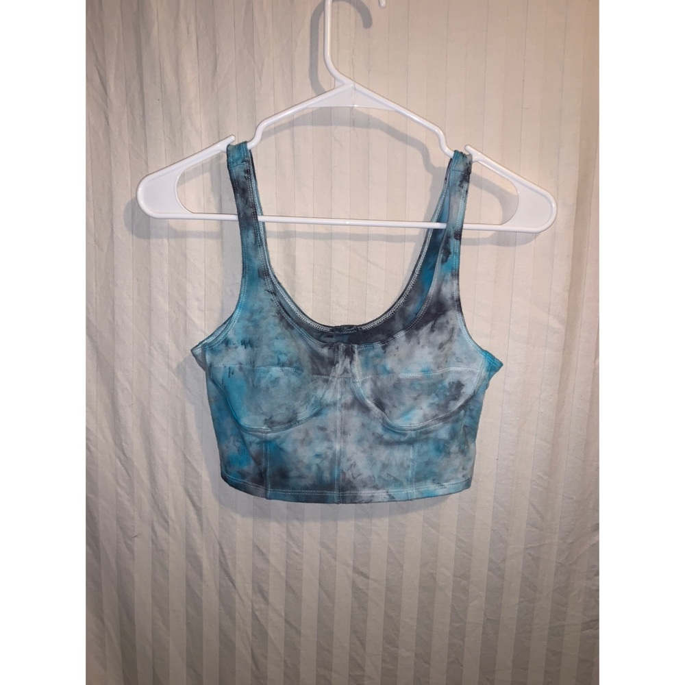ONE of a kind✨ garage top
